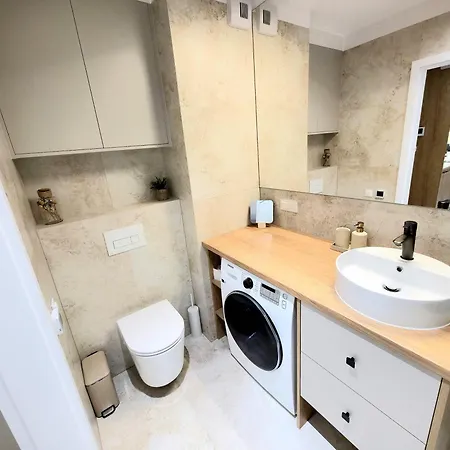 Apartment Tukan W Sarbinove Z Garazem - 365pam