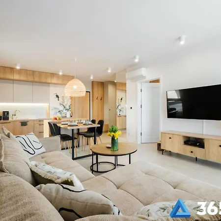 365pam - Tukan W Sarbinove Z Garazem شقة ساربينوفو